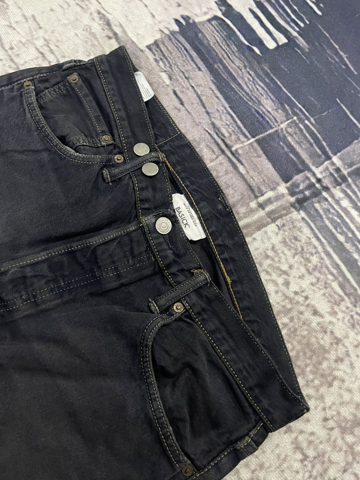 Levi's 2000s LEVIS X BASICKS DENIM BLACK JEANS DISTRESSED Size US 32 / EU 48 - 8 Thumbnail