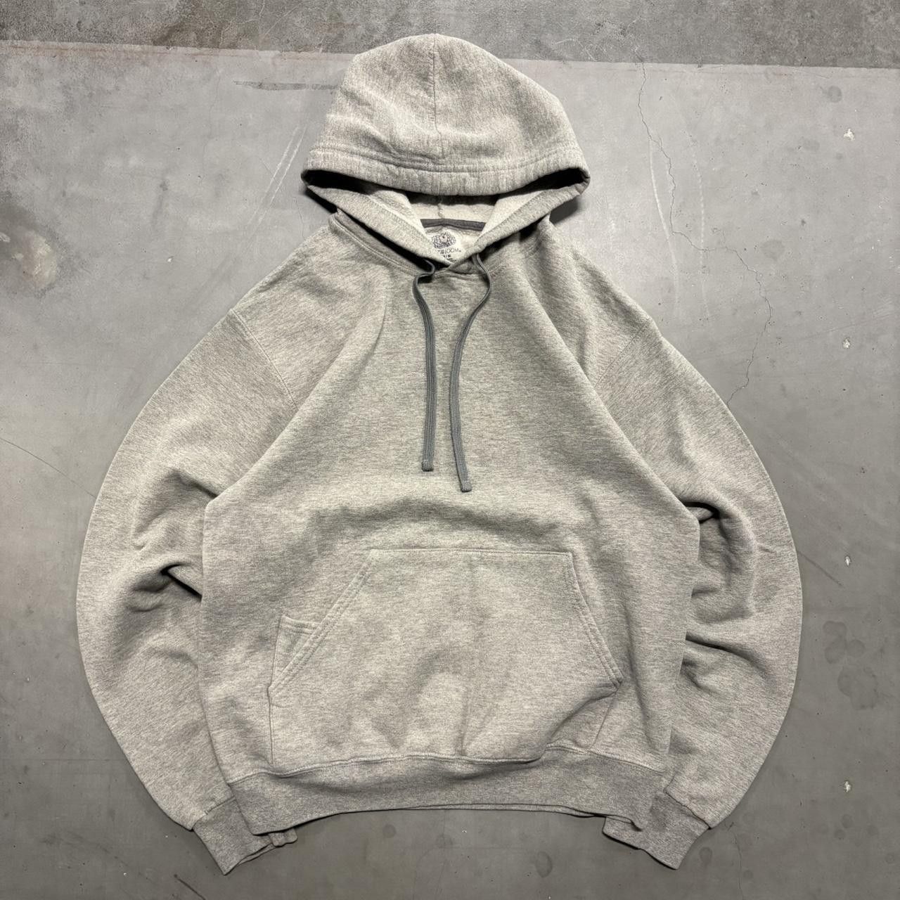 Vintage Crazy Vintage Y2K/2000s Blank Grey Essential Minimalistic Hoodie! Size US M / EU 48-50 / 2 - 1 Thumbnail