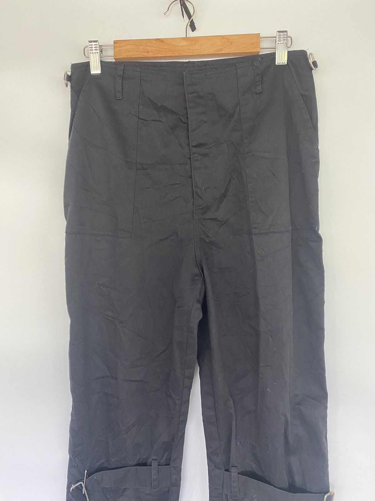 Designer × Japanese Brand Marajuku Fromm Japanese Brand Punk Zipper Adjuster Leg Pants Size 30" / US 8 / IT 44 - 3 Thumbnail