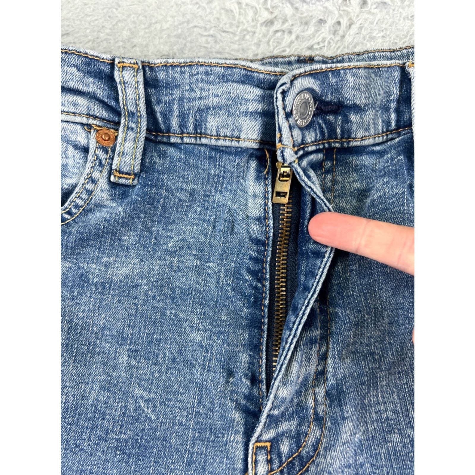 Levi's Levi's Jeans Adult 36 Blue Denim 511 Cotton Blend 33x30 Premium Light Straight Slim 5-Pocket Mens Regular Size US 36 / EU 52 - 5 Thumbnail