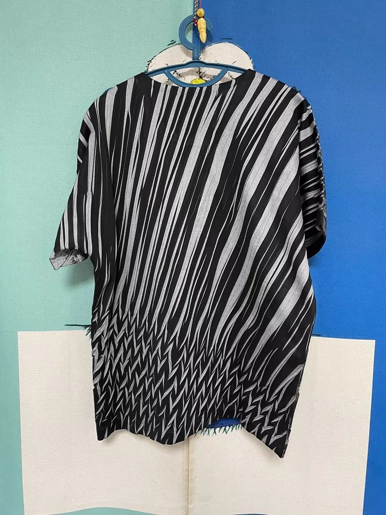 Issey Miyake issey miyake size：F Thorns and fallen leaves folded short s Size US XXS / EU 40 - 5 Thumbnail