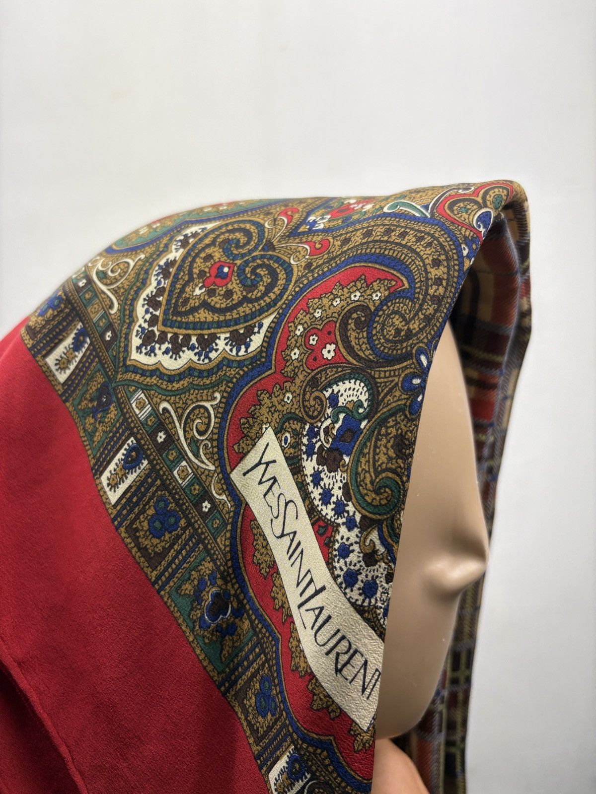 Vintage Vintage 90s Yves Saint Laurent Silk Scarf Size ONE SIZE - 9 Thumbnail