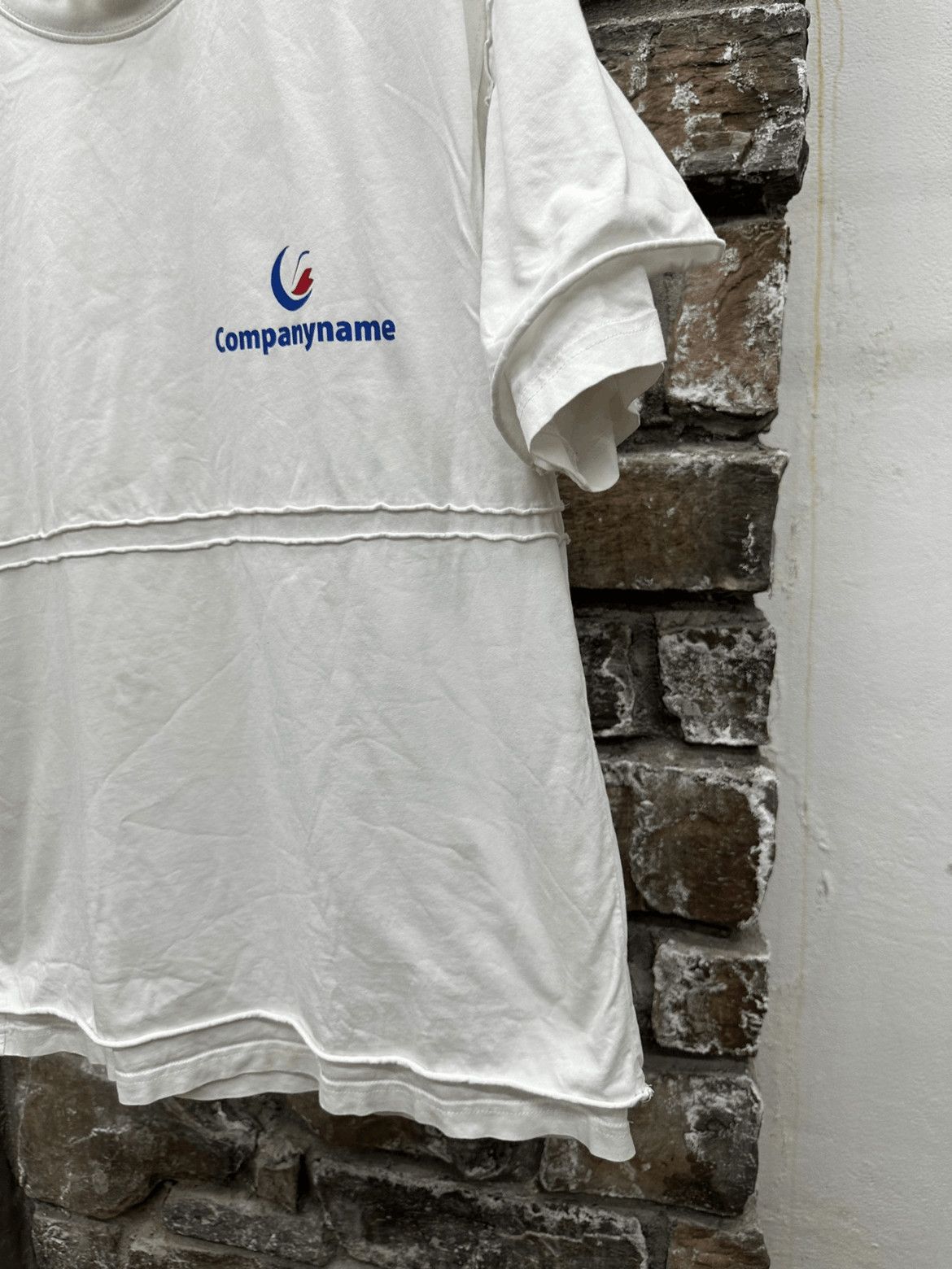 Vetements Vetements company name Tee Size US L / EU 52-54 / 3 - 5 Thumbnail
