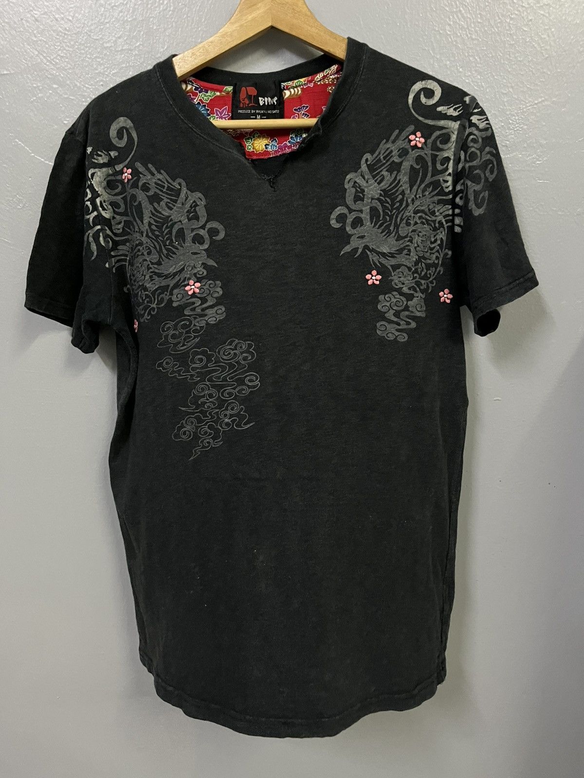 Japanese Brand Sukajan tee Size US L / EU 52-54 / 3 - 1 Thumbnail