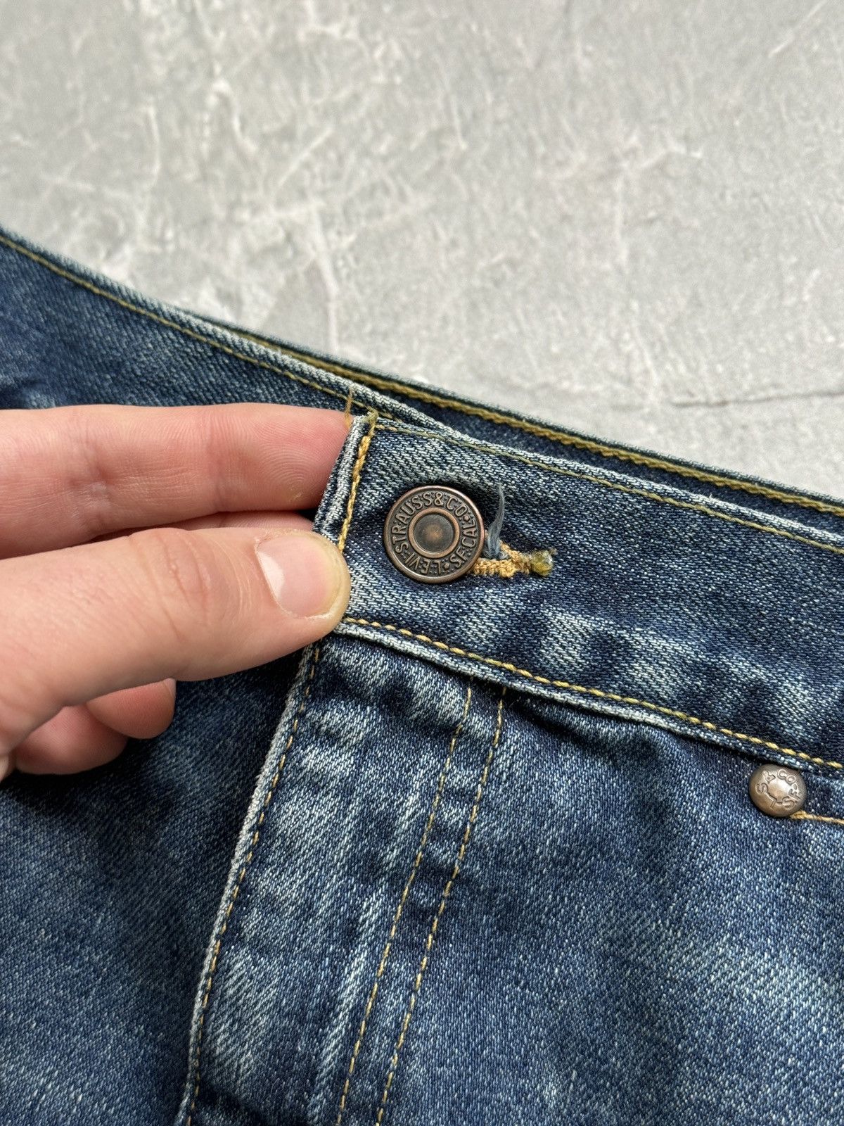 Levi's Vintage Clothing Vintage Levis Back Buckle Denim Midi Skirt Size 30" / US 8 / IT 44 - 14 Thumbnail