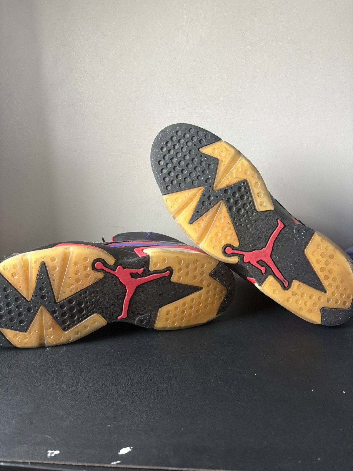 Jordan Brand Jordan MVP Raptors Size US 11 / EU 44 - 5 Thumbnail