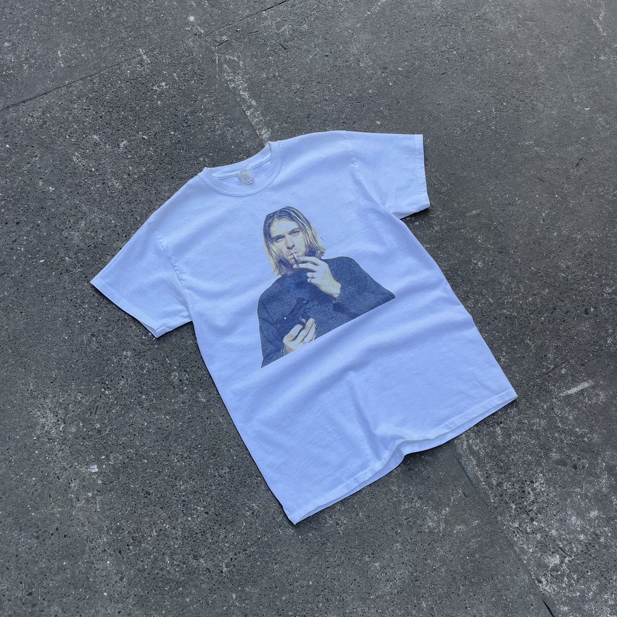 Vintage Vintage Kurt Cobain Smoke Metallica Rare Tee Size US M / EU 48-50 / 2 - 3 Thumbnail
