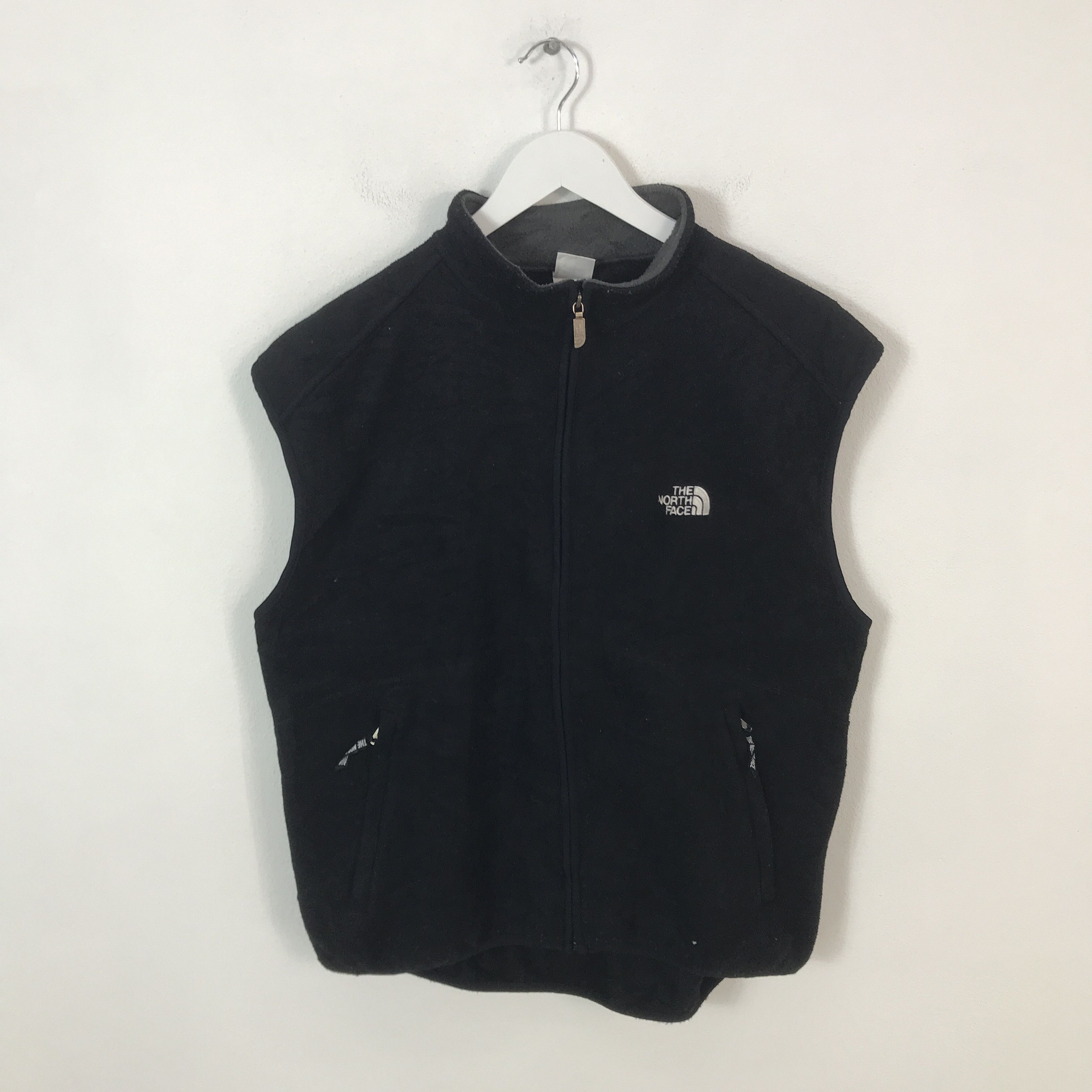 The North Face Vtg the north face fleece Vest jacket Size US L / EU 52-54 / 3 - 1 Thumbnail