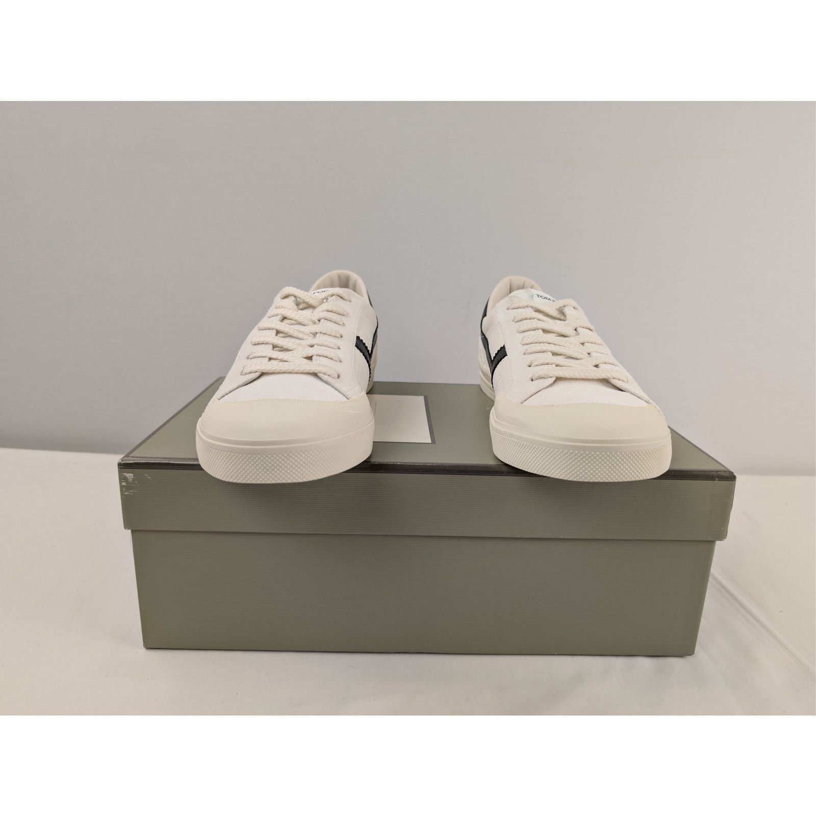 Tom Ford o1rshd1 Jarvis low-top canvas and leather sneakers in white Size US 8 / EU 41 - 18 Thumbnail