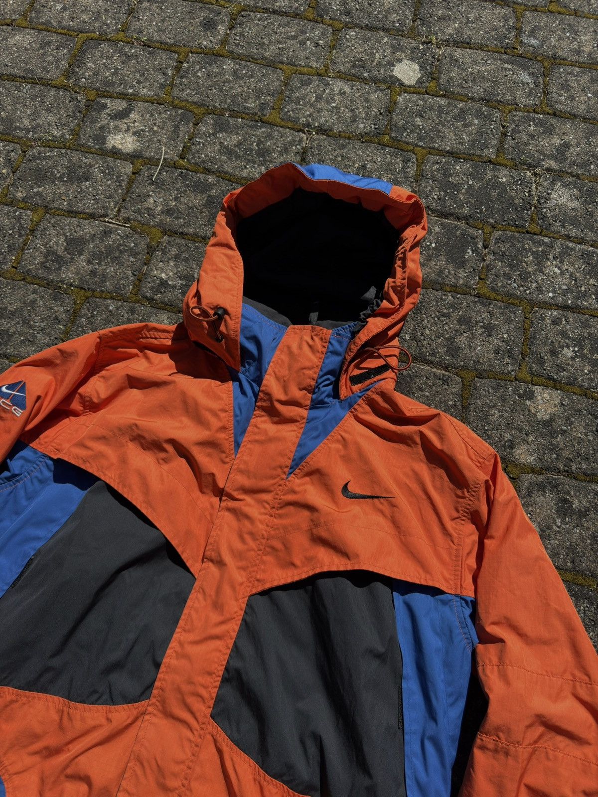 Nike ACG Vintage 1997 Nike ACG Ventilated Packable Shell Jacket Size US S / EU 44-46 / 1 - 3 Thumbnail