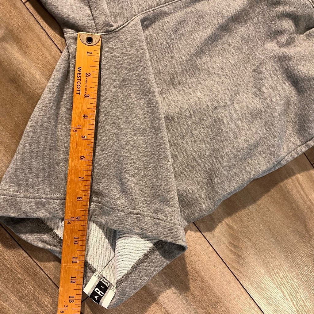 Jordan Brand Air Jordan Grey Athletic Workout Shorts Men Large Bin J-12 Size US 30 / EU 46 - 4 Thumbnail