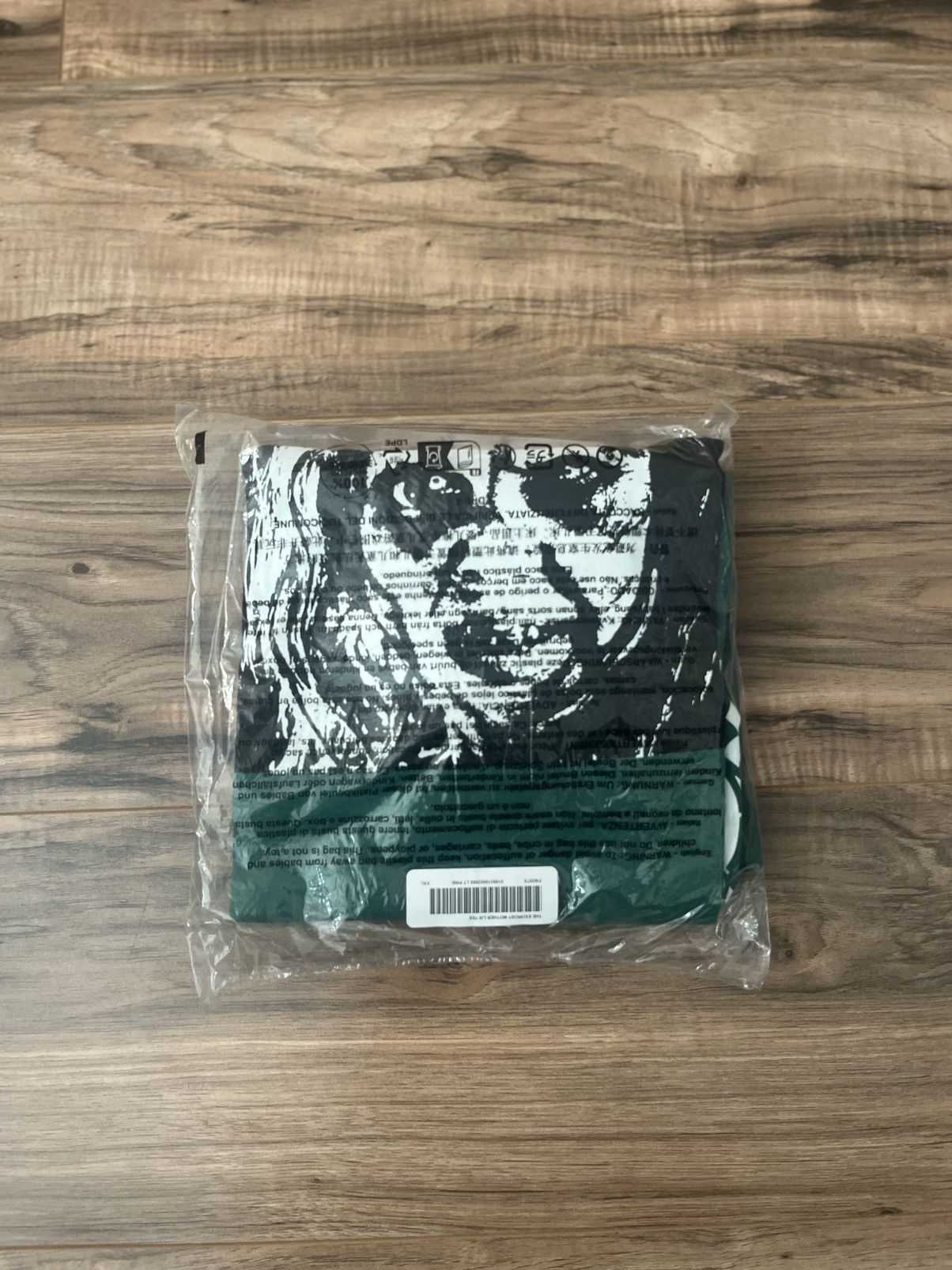 Supreme Supreme The Exorcist Mother L/S Size US XXL / EU 58 / 5 - 1 Thumbnail