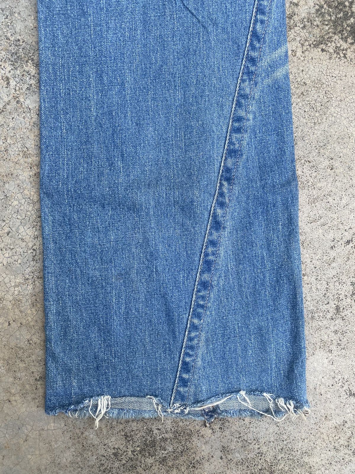 If Six Was Nine × True Religion Flare Jeans True Religion Distressed Bootcut Size US 31 - 16 Thumbnail