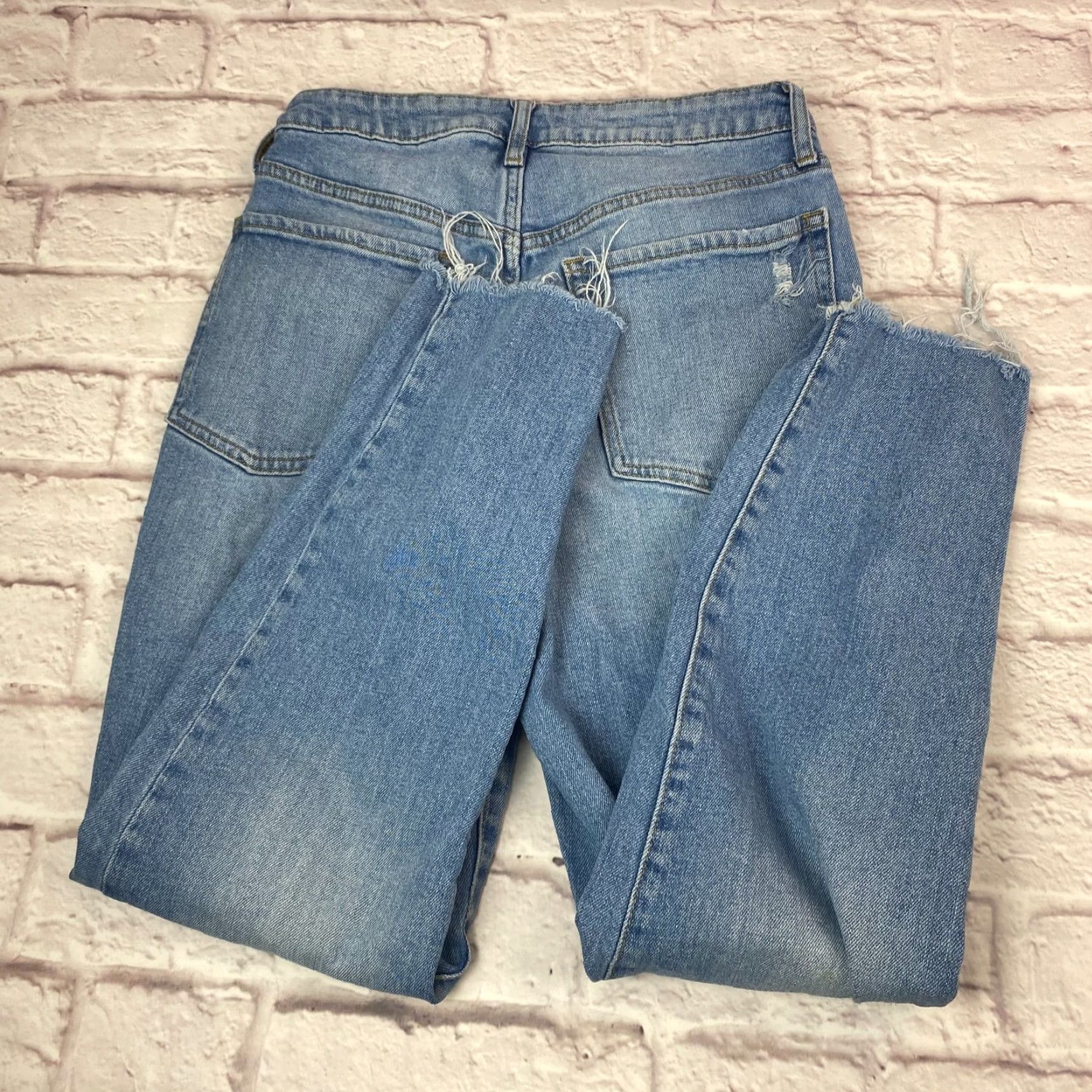 Old Navy VINTAGE Old Navy Womens OG High Rise Straight Jeans Blue Distressed Raw Hem Size 6 Size 28" / US 6 / IT 42 - 2 Thumbnail