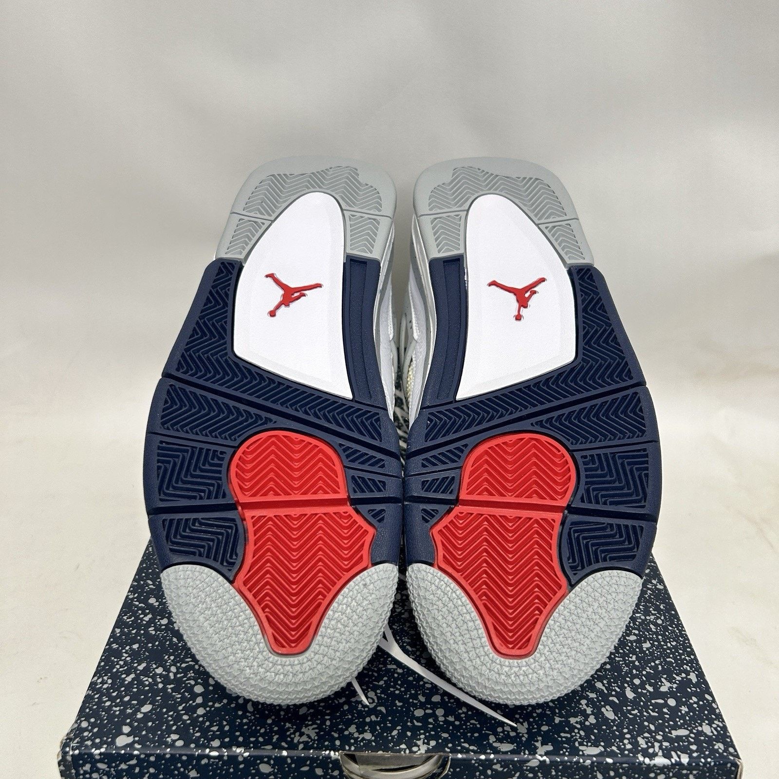 Jordan Brand Nike Air Jordan 4 Retro “Midnight Navy” 2022 Size US 10.5 / EU 43-44 - 5 Thumbnail