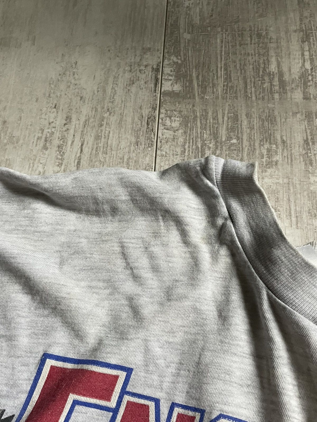 Vintage Vintage England Bull Dogs 1994@ CPM Ltd T-Shirt Hanes RARE Size US M / EU 48-50 / 2 - 9 Thumbnail