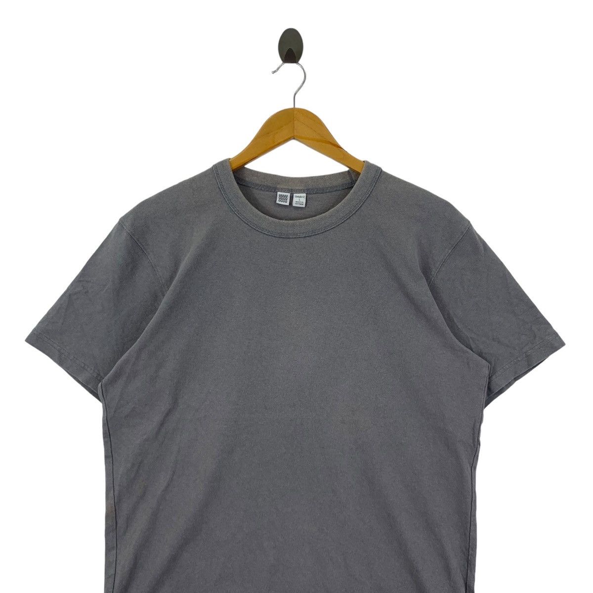 Lemaire × Uniqlo LEMAIRE x UNIQLO Natural Sun Faded Plain Tee Shirt Size US L / EU 52-54 / 3 - 2 Thumbnail
