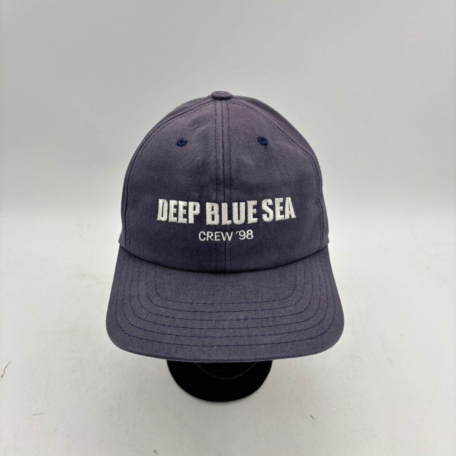 Vintage VTG 1998 Deep Blue Sea Cast Crew Hat Samuel L Jackson Size ONE SIZE - 2 Thumbnail