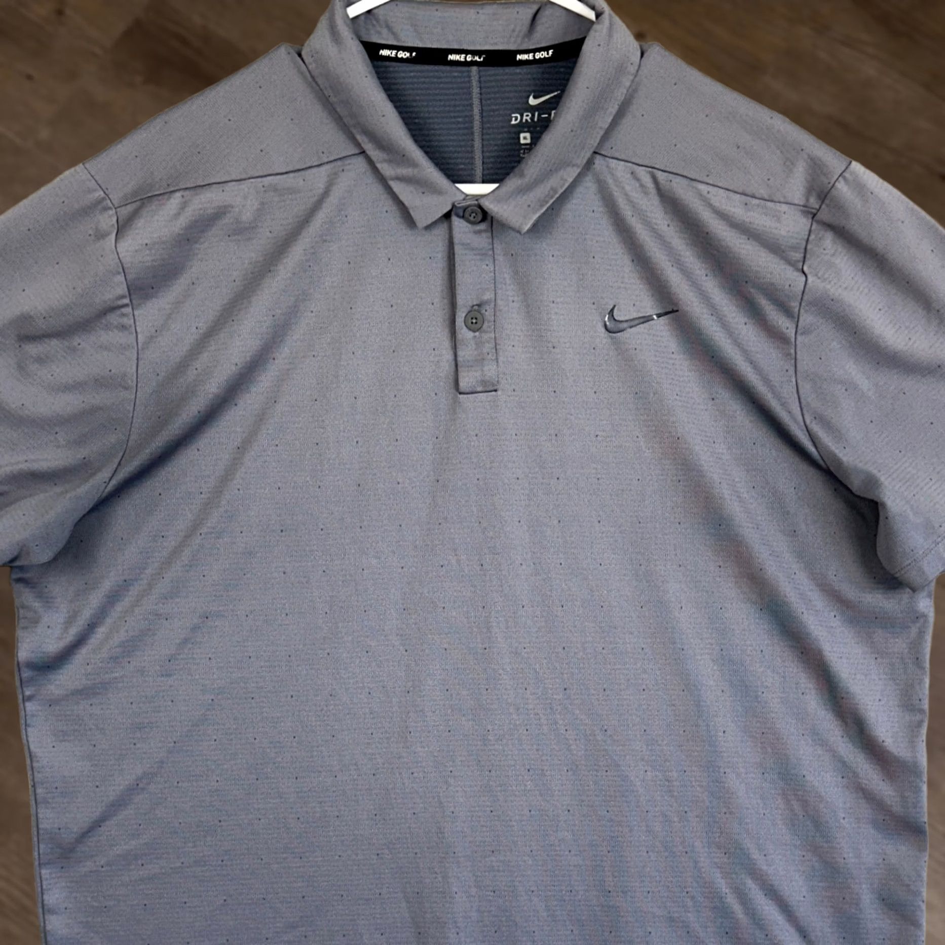 Nike Nike Golf Dri-FIT Polo Shirt Mens XL Gray Short Sleeve Swoosh Rugby Athletic Breathable Logo Outdoor 100% Polyester Chest 48 Length 29 Size US XL / EU 56 / 4 - 1 Thumbnail