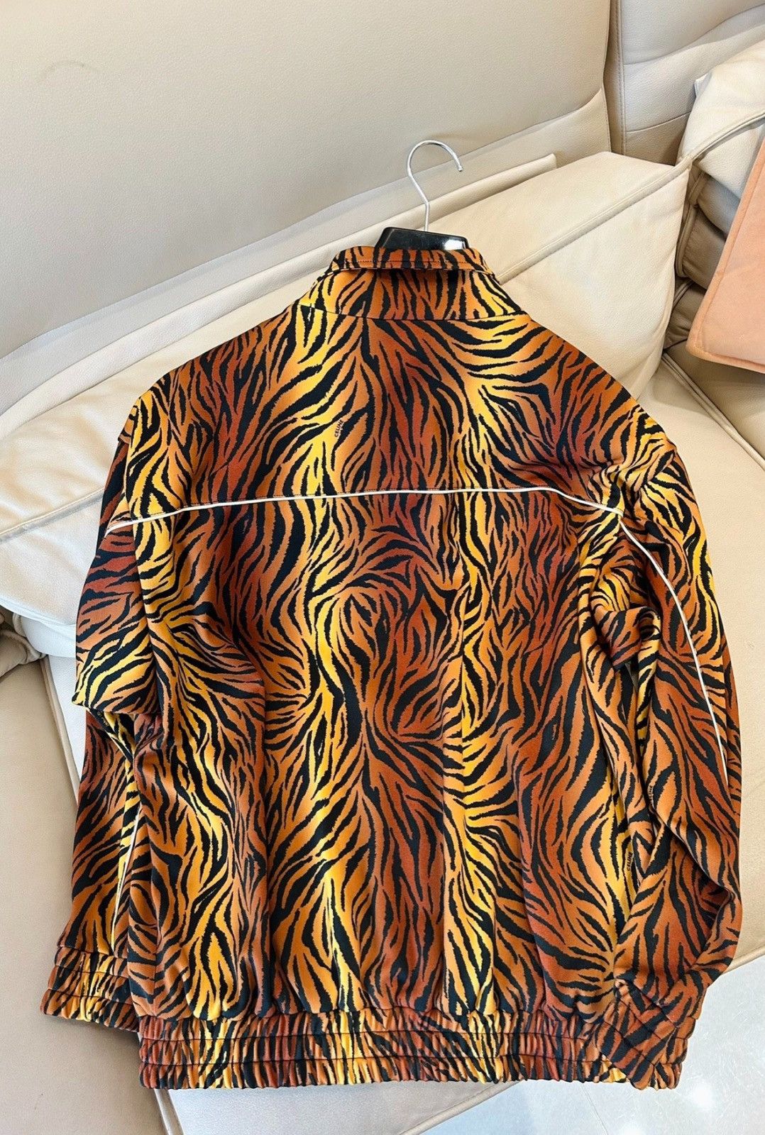 Celine Celine Tiger Pattern Leopard Jacket Sz.L Size US L / EU 52-54 / 3 - 2 Thumbnail