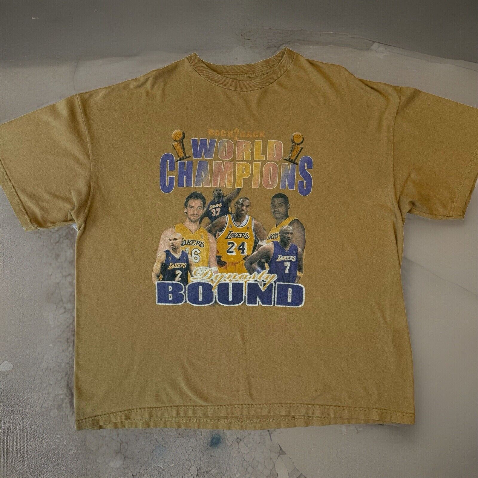 Vintage Vintage Los Angeles Lakers NBA Champions Shirt 2XL Size US XXL / EU 58 / 5 - 1 Thumbnail