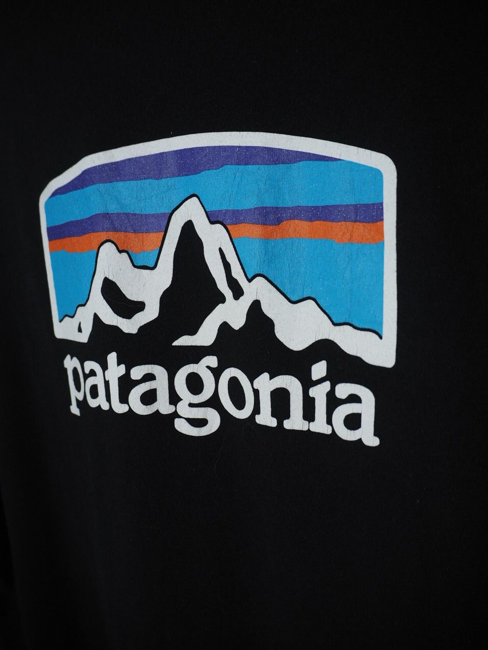 Patagonia Patagonia Mens XL Fitz Roy Horizons Responsibili-Tee Size US XL / EU 56 / 4 - 5 Thumbnail