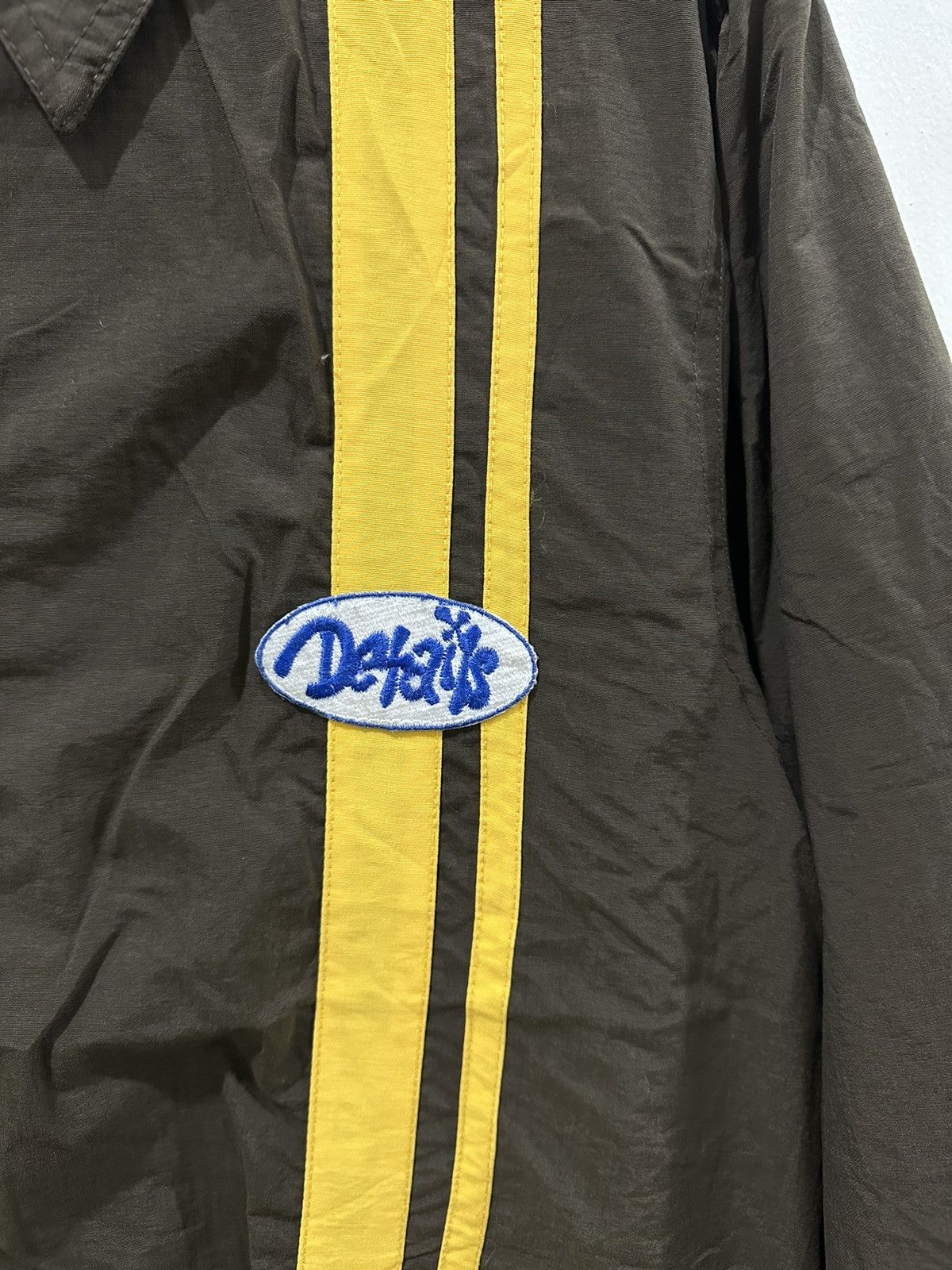 Vintage Y2K Details Skate Surf Brand Zipper Jacket Fit M To L Size US M / EU 48-50 / 2 - 4 Thumbnail