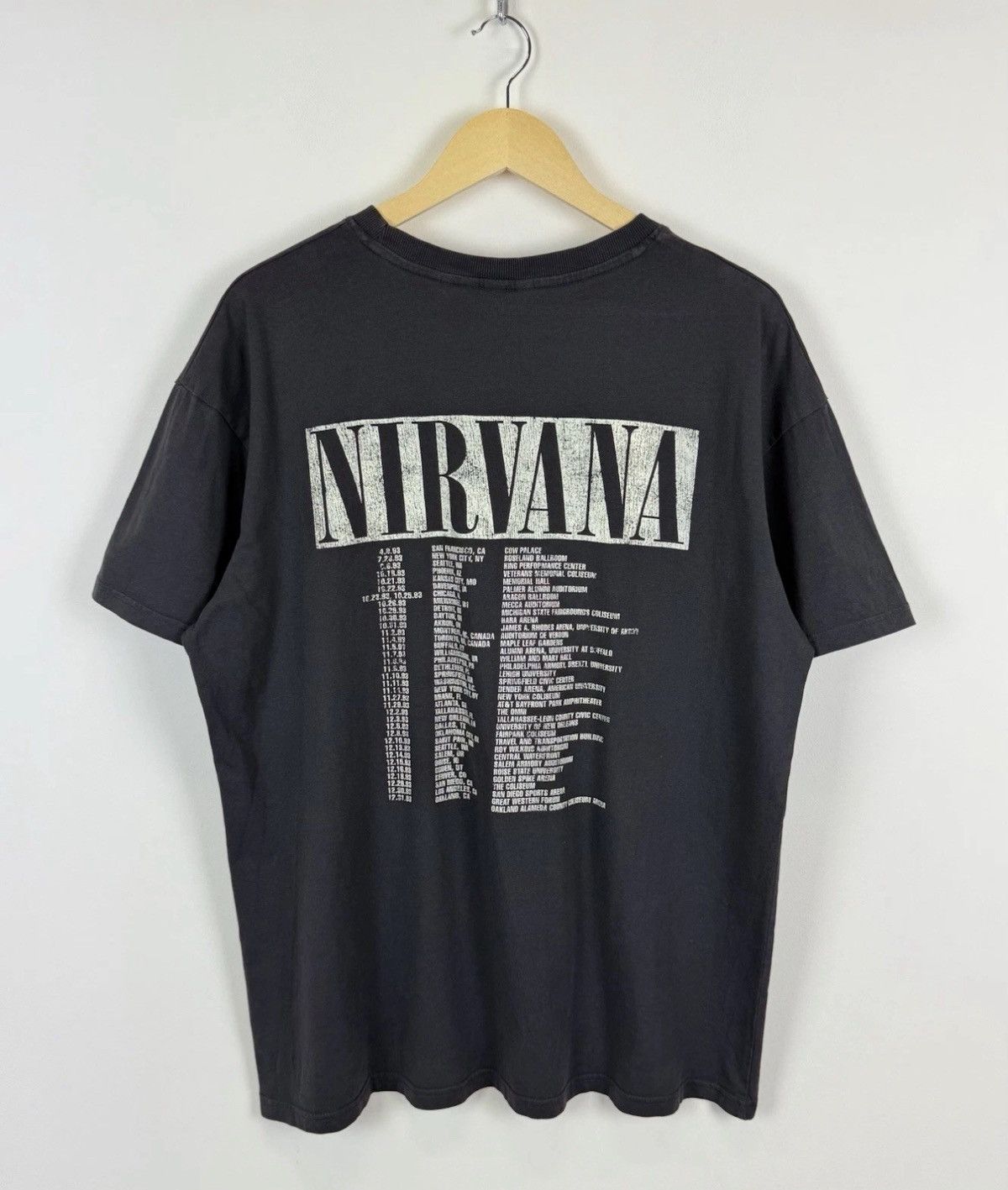 Nirvana H&M Nirvana 2022 T-shirt Womens Size M Gray Top Short Sleeve Size M / US 6-8 / IT 42-44 - 8 Thumbnail