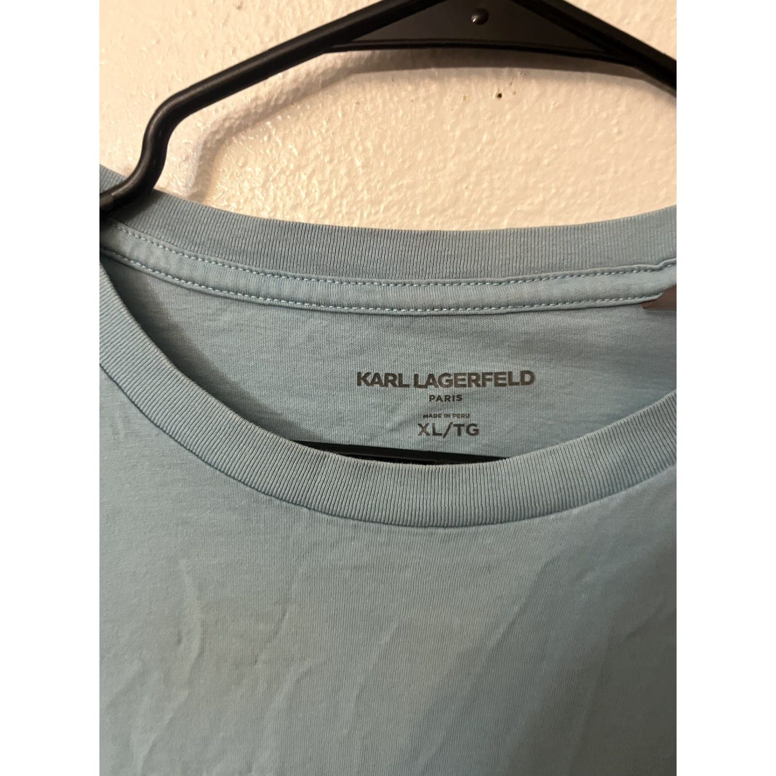 Karl Lagerfeld VINTAGE Karl Lagerfeld Paris Men’s Short Sleeve T-Shirt XL Crew Neck Graphic Blue 100% Cotton Summer Casual Mens Size US XL / EU 56 / 4 - 4 Thumbnail