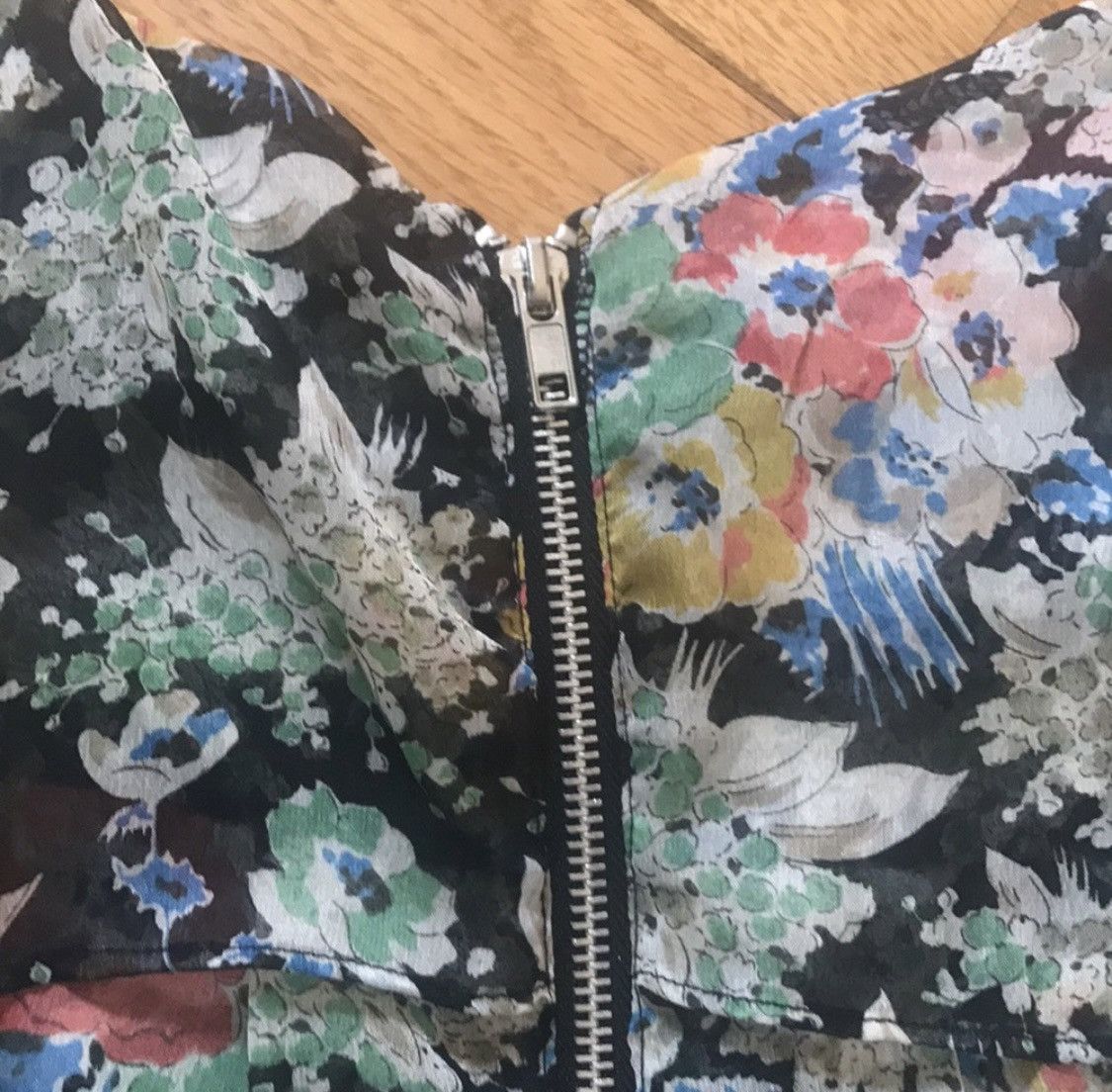 Other XXI FRONT ZIP UP RUFFLED FLORAL CAMI CROPPED TANK TOP Size M / US 6-8 / IT 42-44 - 2 Thumbnail
