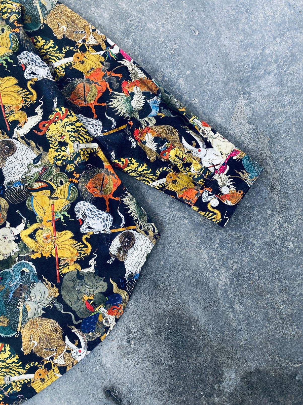 Japanese Brand Ayako Ishiguro Art Printed Shirt Button Ups Size US M / EU 48-50 / 2 - 13 Thumbnail