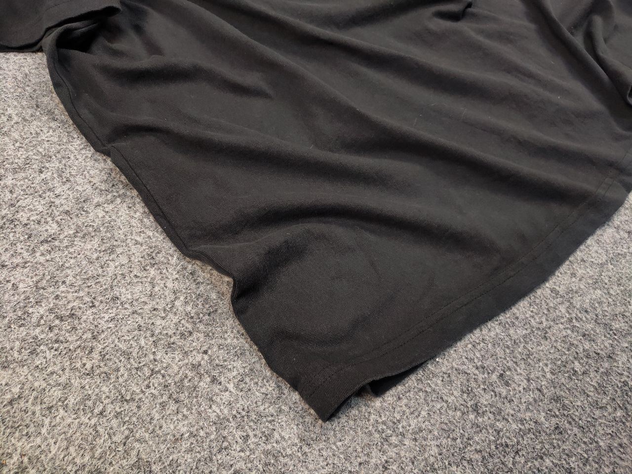 Tommy Hilfiger Tommy Hilfiger Keith Haring oversized Logo Graphite Shirt Size US XL / EU 56 / 4 - 7 Thumbnail