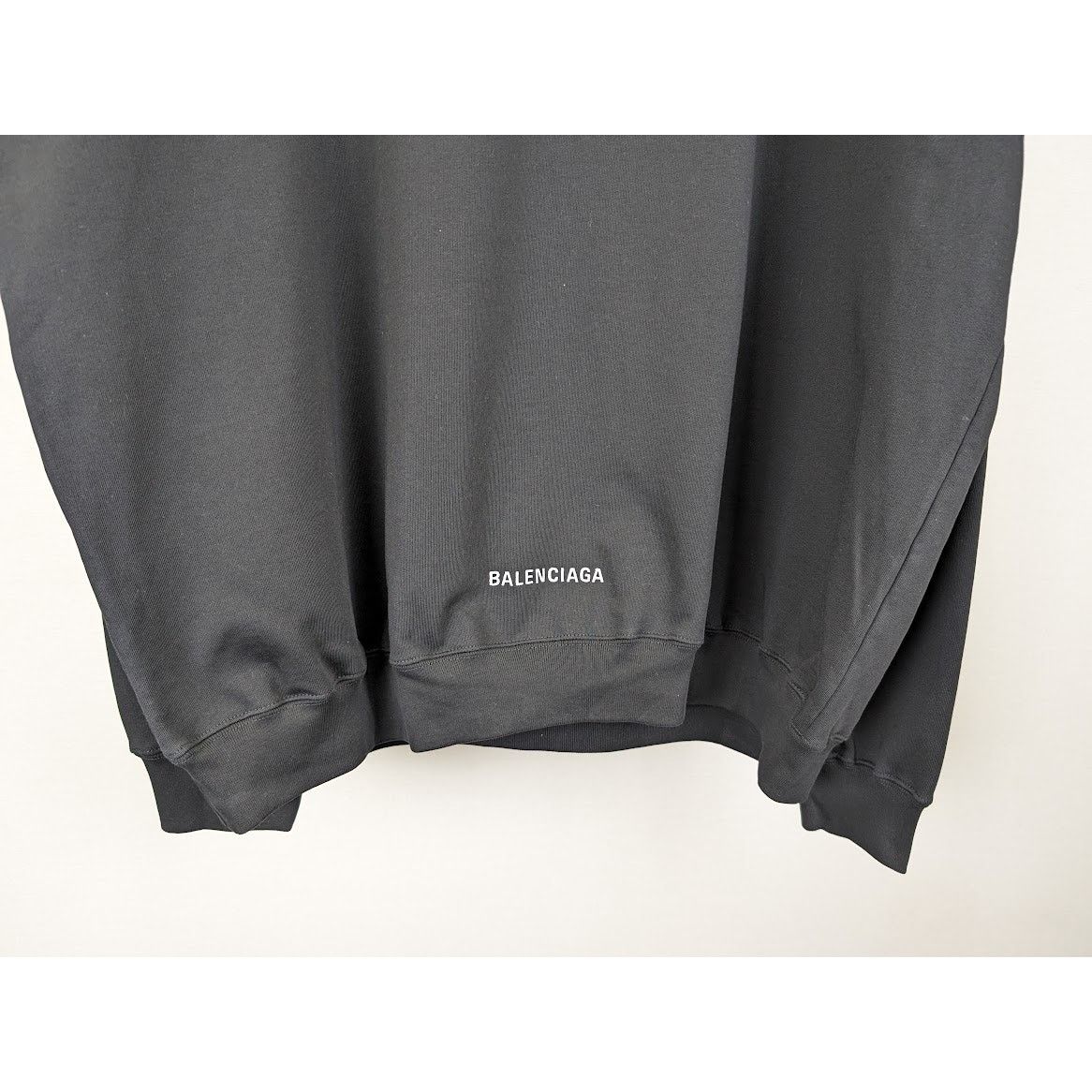 Balenciaga o1rshd1 Q:2 / Large Fit Hoodie in Black/White Size US XS / EU 42 / 0 - 3 Thumbnail