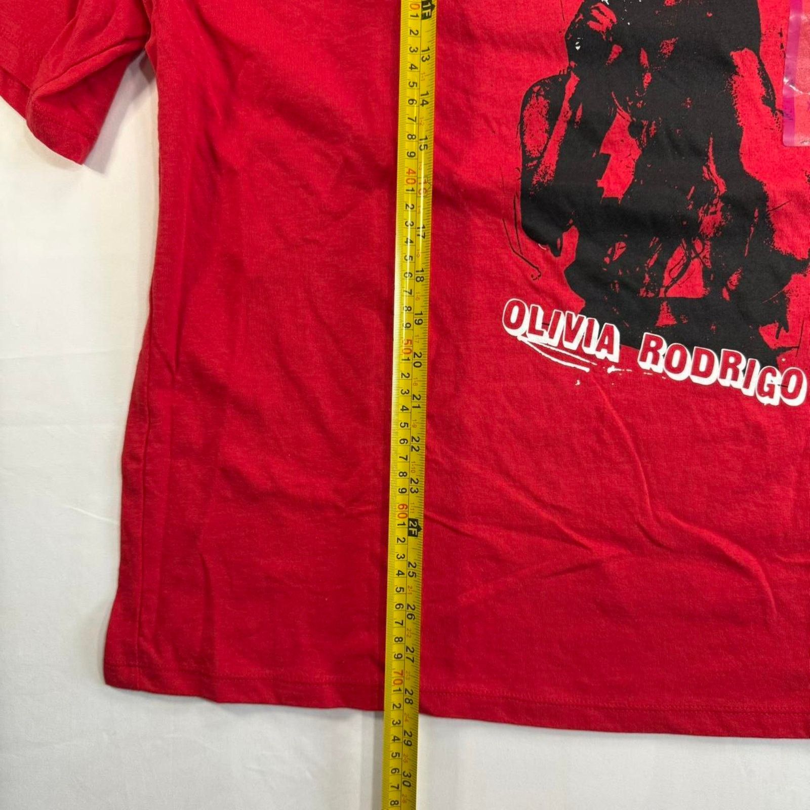 & Other Stories NWT Target Red graphic tee with Olivia Rodrigo design Size XXL / US 16-18 / IT 52-54 - 3 Thumbnail