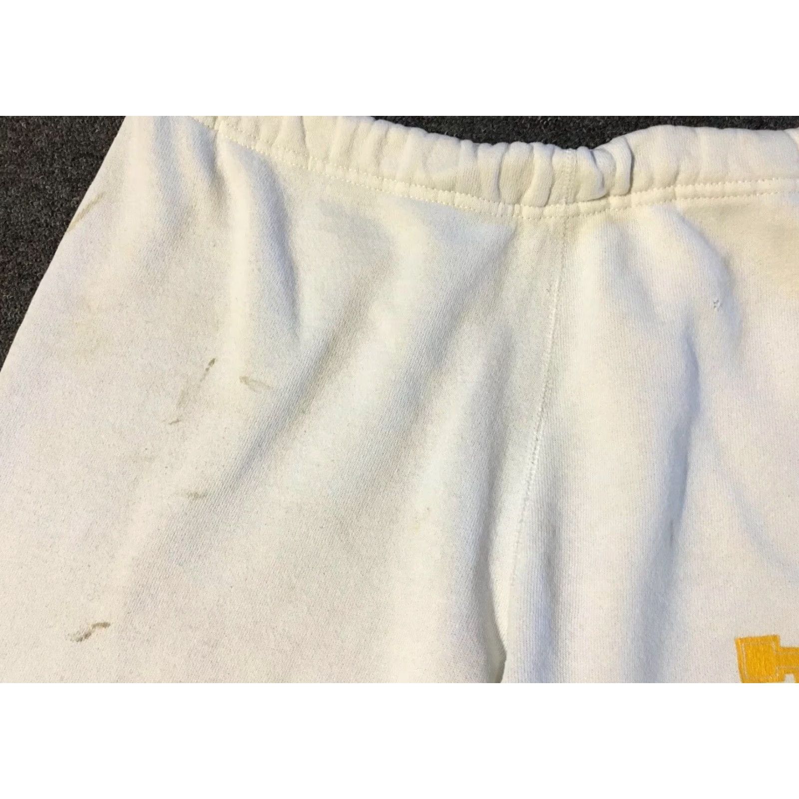 Vintage VINTAGE ASU Sweatpants L 80s 90s Distressed Faded Arizona State University College USA Discus Men pants White Regular Size L Shirts/Hoodies? Size US 33 - 5 Thumbnail