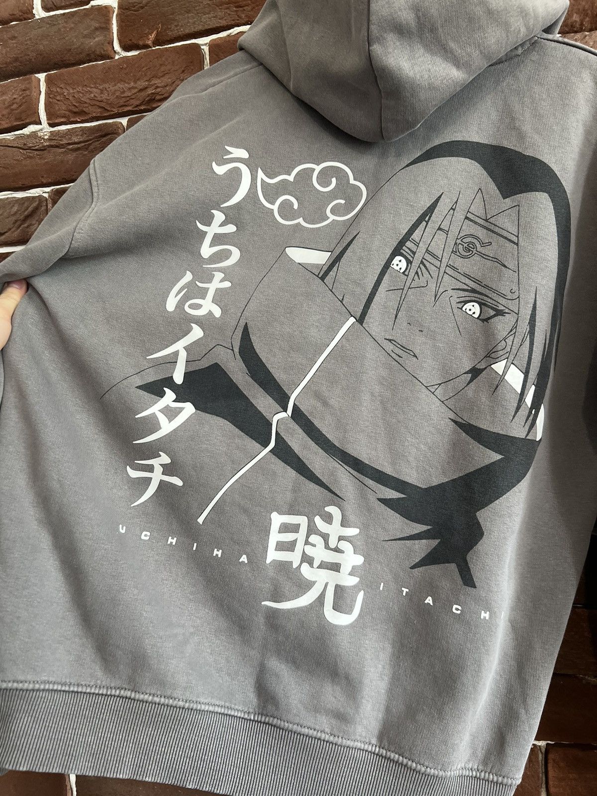Anime Rare Pull&Bear Naruto Itachi Uchiha Anime hoodie M Grail Size US M / EU 48-50 / 2 - 4 Thumbnail
