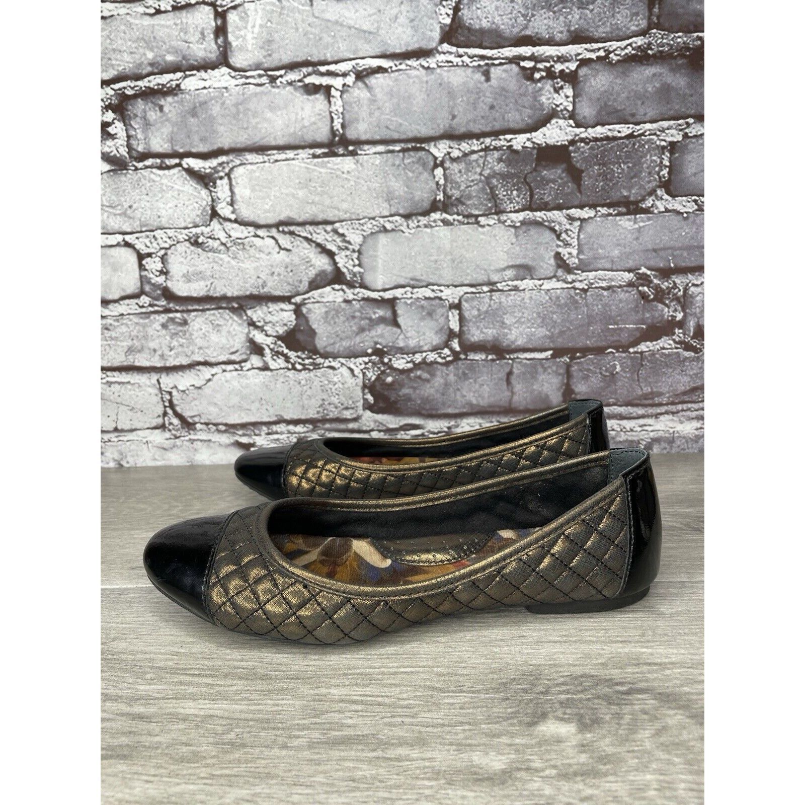 Born BORN Riley Black Bronze Quilted Metallic Patent Leather Ball Size US 7 / IT 37 - 13 Thumbnail
