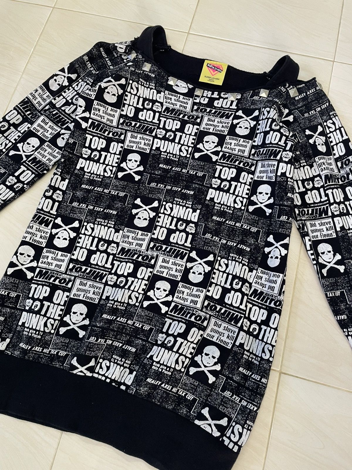 Super Lovers RARE🔥SUPER LOVERS PUNK ROCK FULLPRINT SWEASHIRT Size US M / EU 48-50 / 2 - 3 Thumbnail