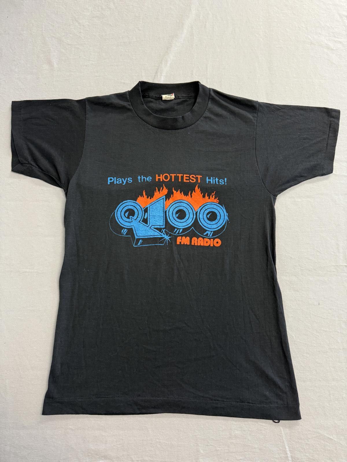 Designer Q100 FM Radio T-shirt Hottest Hits 1980s Tee - Medium Size US M / EU 48-50 / 2 - 1 Thumbnail