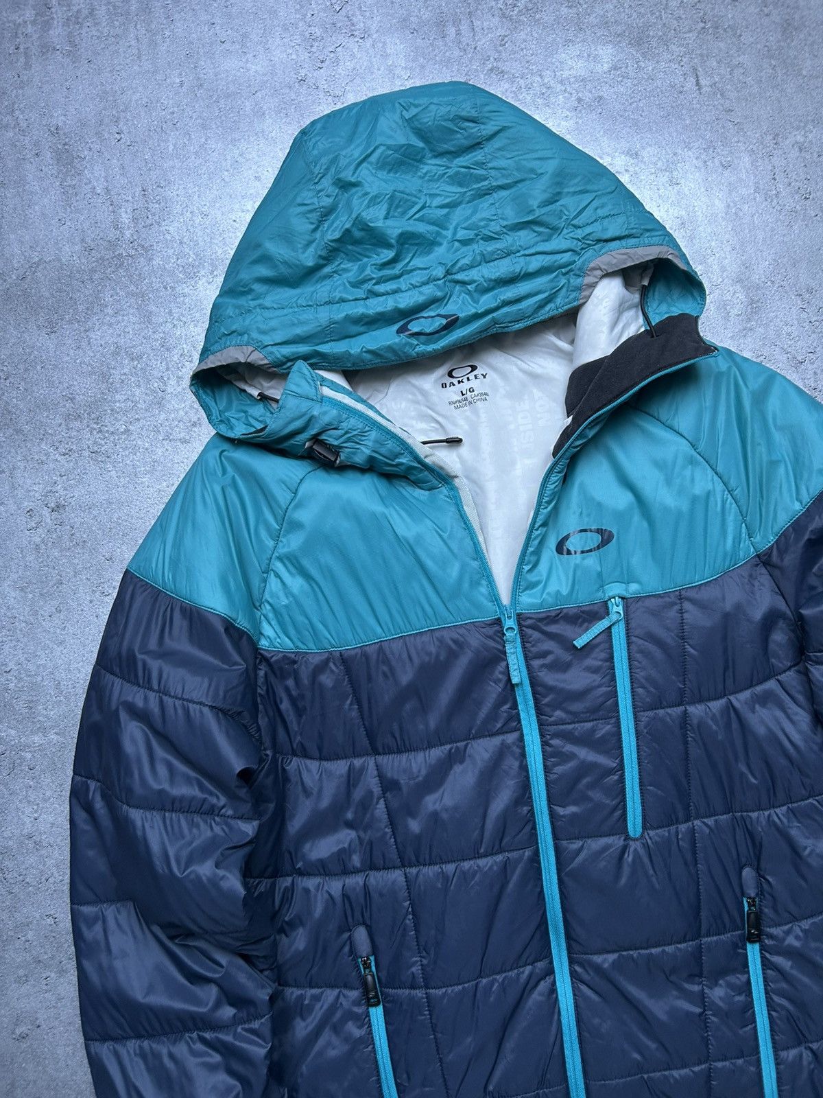 Oakley Oakley Jacket O Logo Puffer Gorpcore Japan Style Y2k Size US L / EU 52-54 / 3 - 3 Thumbnail