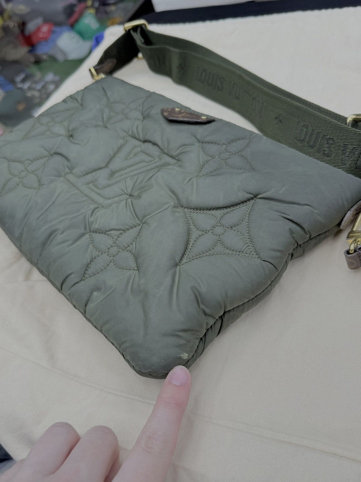 Louis Vuitton Louis Vuitton Maxi Multi Pochette green Bag Size ONE SIZE - 18 Thumbnail