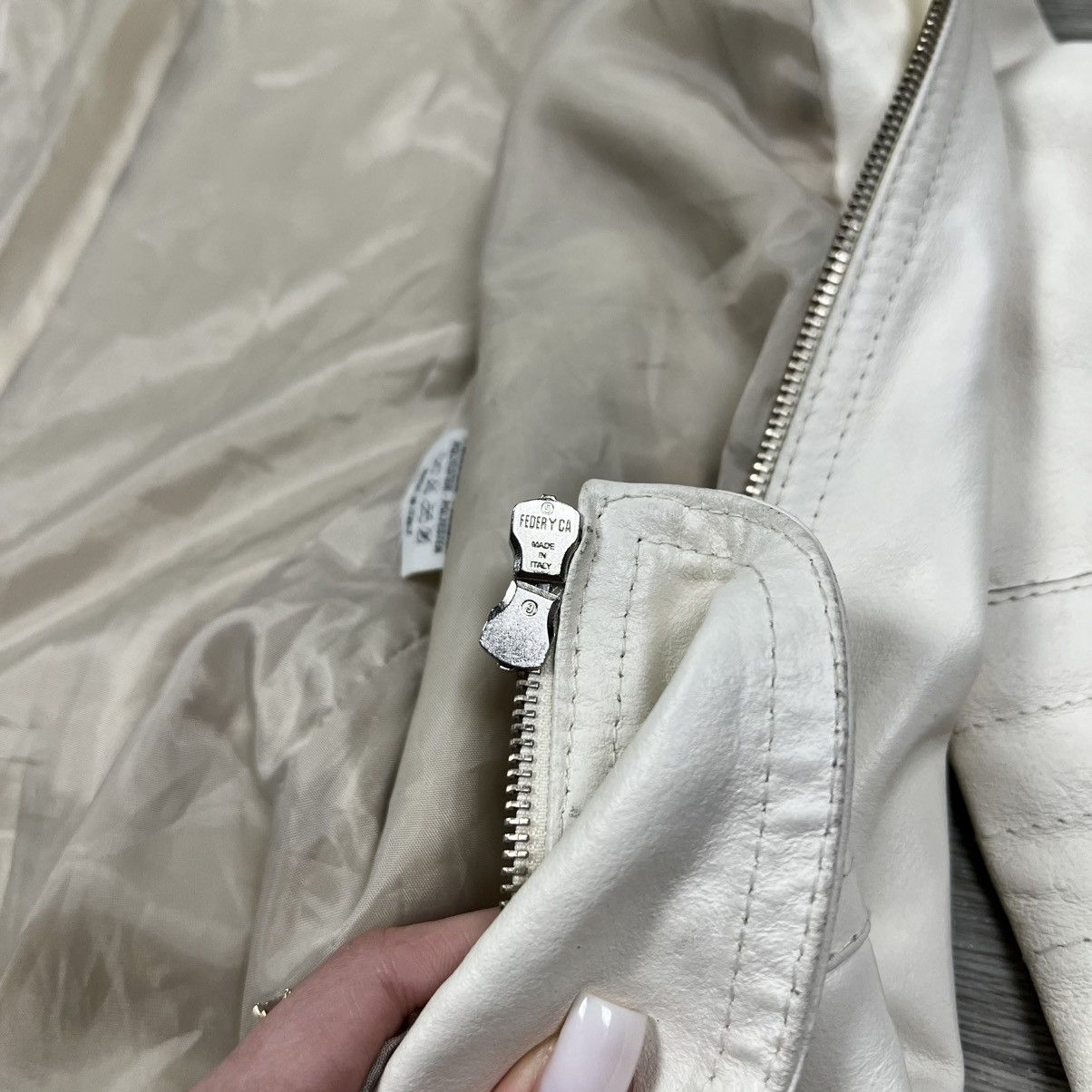Other XETRA Italy Creamy Lambskin Leather Moto Jacket Women’s Sz M Size M / US 6-8 / IT 42-44 - 15 Thumbnail