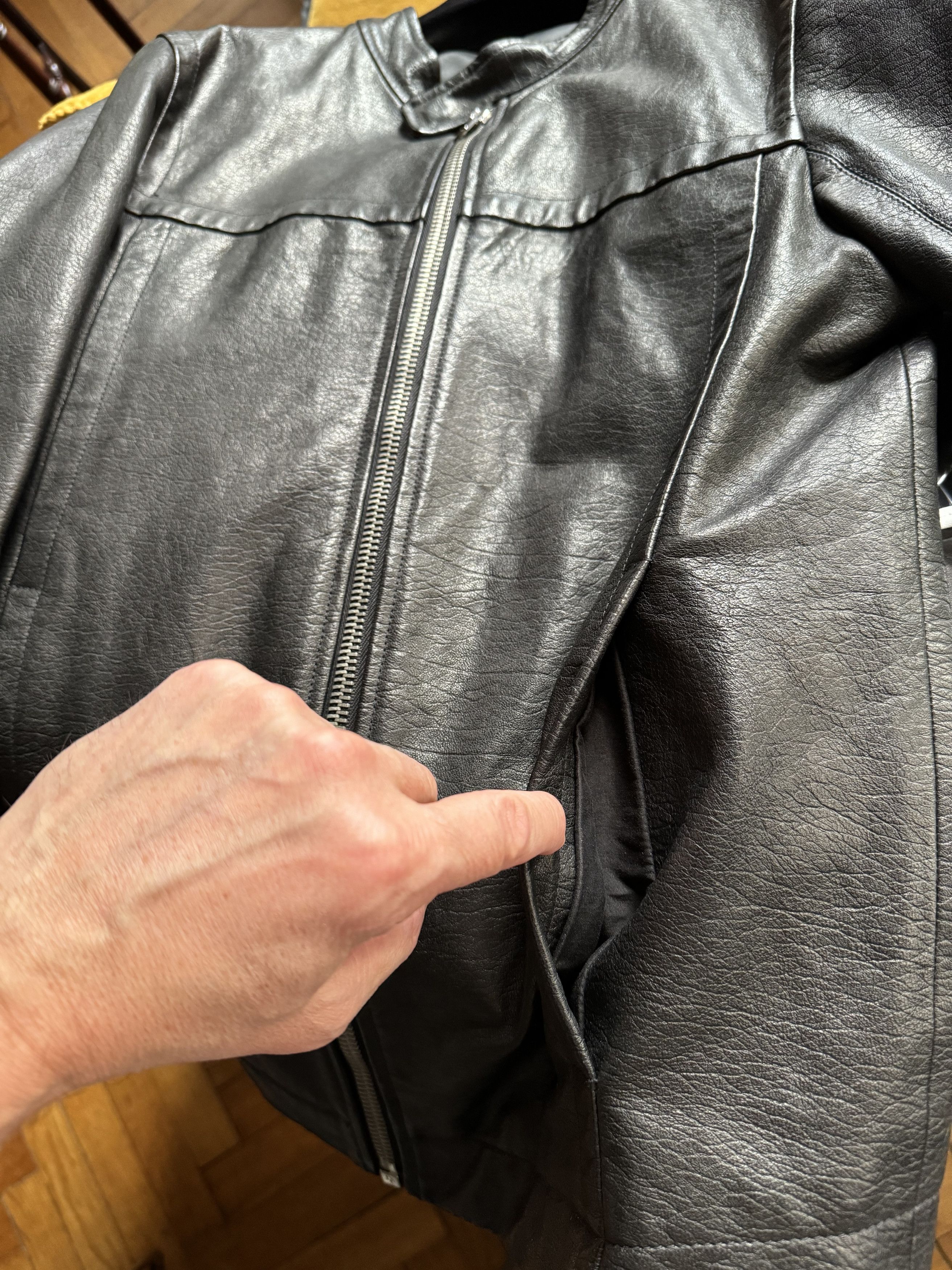 Rick Owens Rick Owens leather jacket,SIZE -S WORN TWO, THREE TIMES Size US S / EU 44-46 / 1 - 17 Thumbnail