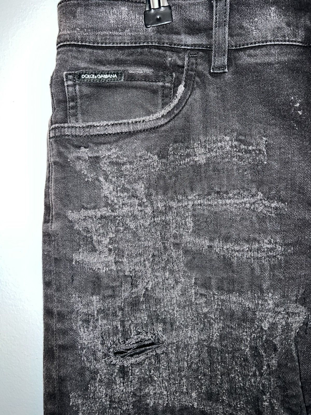 Dolce & Gabbana DOLCE & GABBANA DISTRESSED SKINNY JEANS Size US 34 / EU 50 - 4 Thumbnail