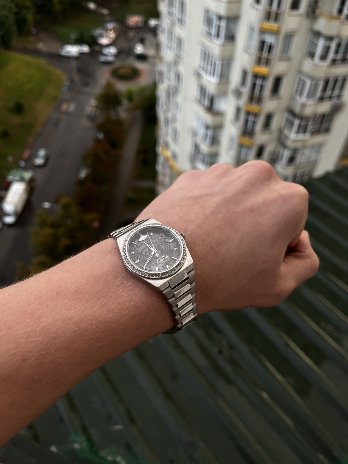 Vivienne Westwood Vintage Cyber Y2K Quartz Watch Silver Grey