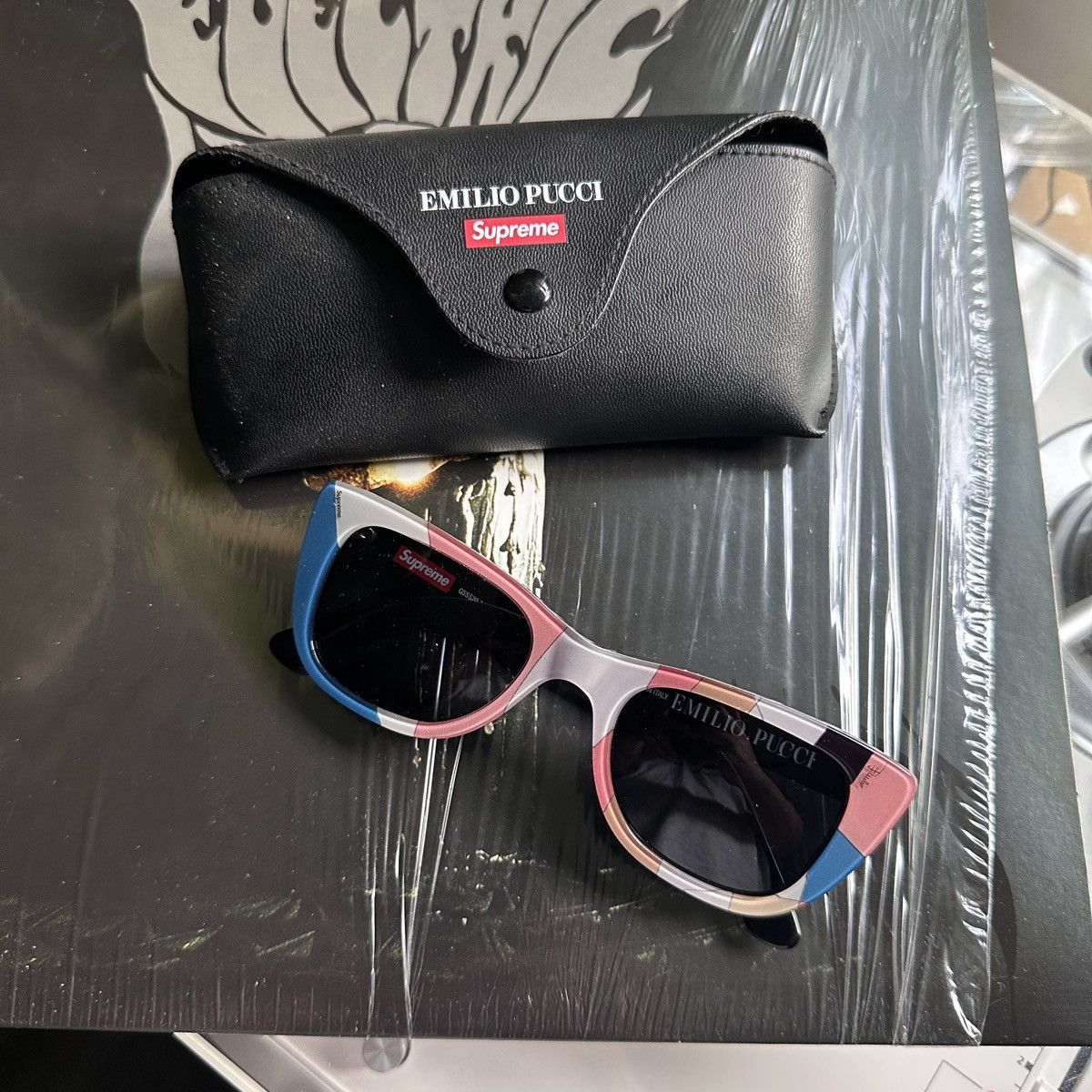 EMILIO PUCCI × Supreme サングラス Supreme/Emilio Pucci Cat Sunglasses - UG.SHAFT