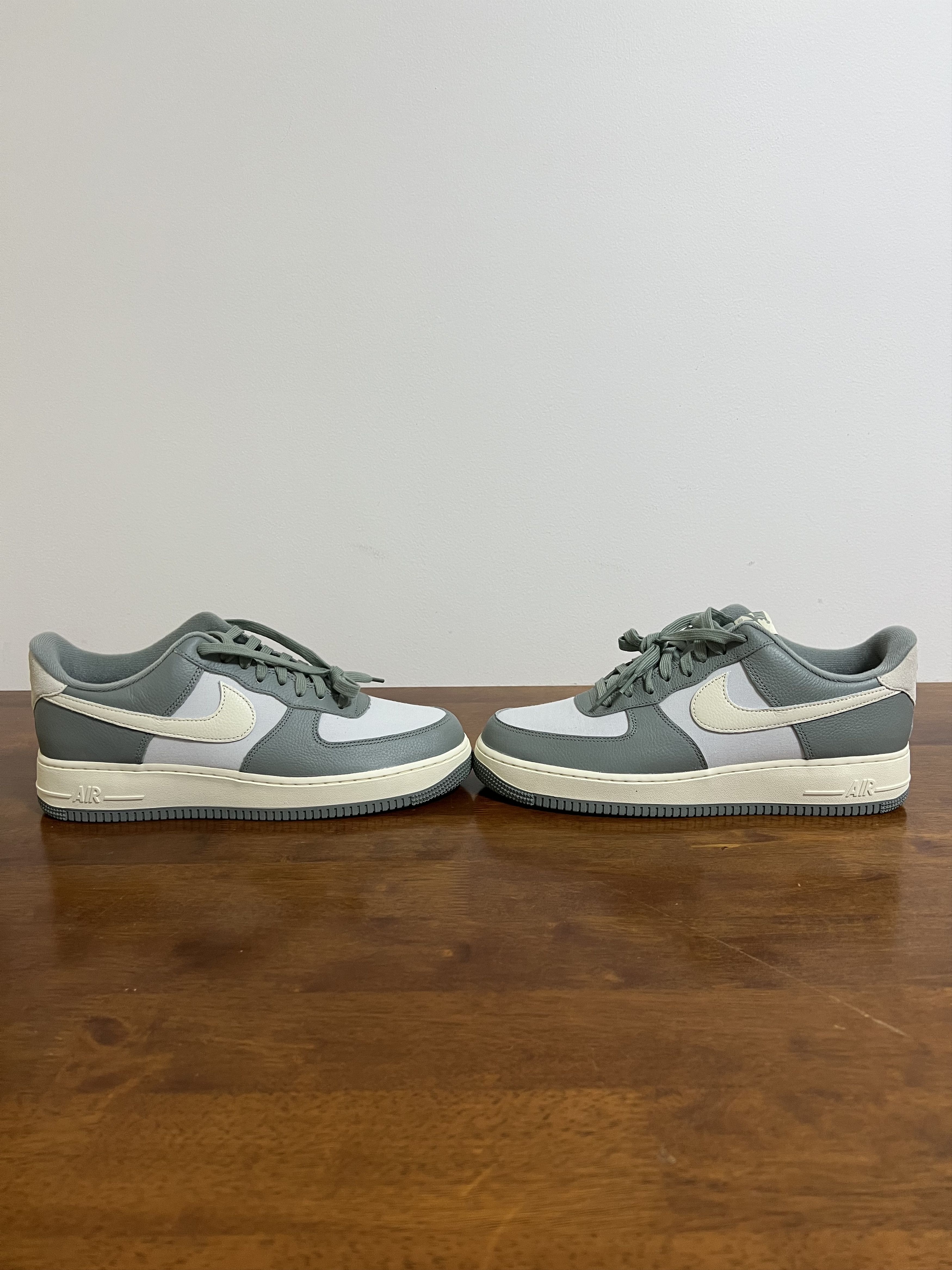 Nike 💚 2023 Nike Air Force 1 '07 LX Mica Green/Coconut Milk NEW Size US 12 / EU 45 - 8 Thumbnail