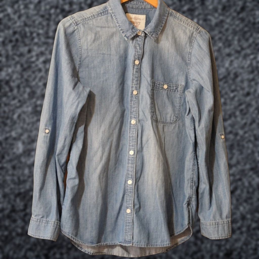 Vintage SO Perfectly Soft Perfectly You Relaxed Womens L Button-Up Shirt Blue Size L / US 10 / IT 46 - 1 Thumbnail