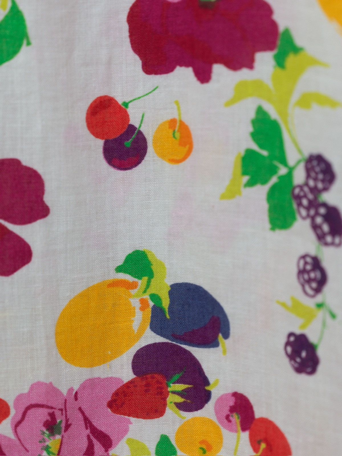 Gucci Gucci | 1980s Floral & Fruit Print Dress Size M / US 6-8 / IT 42-44 - 7 Thumbnail