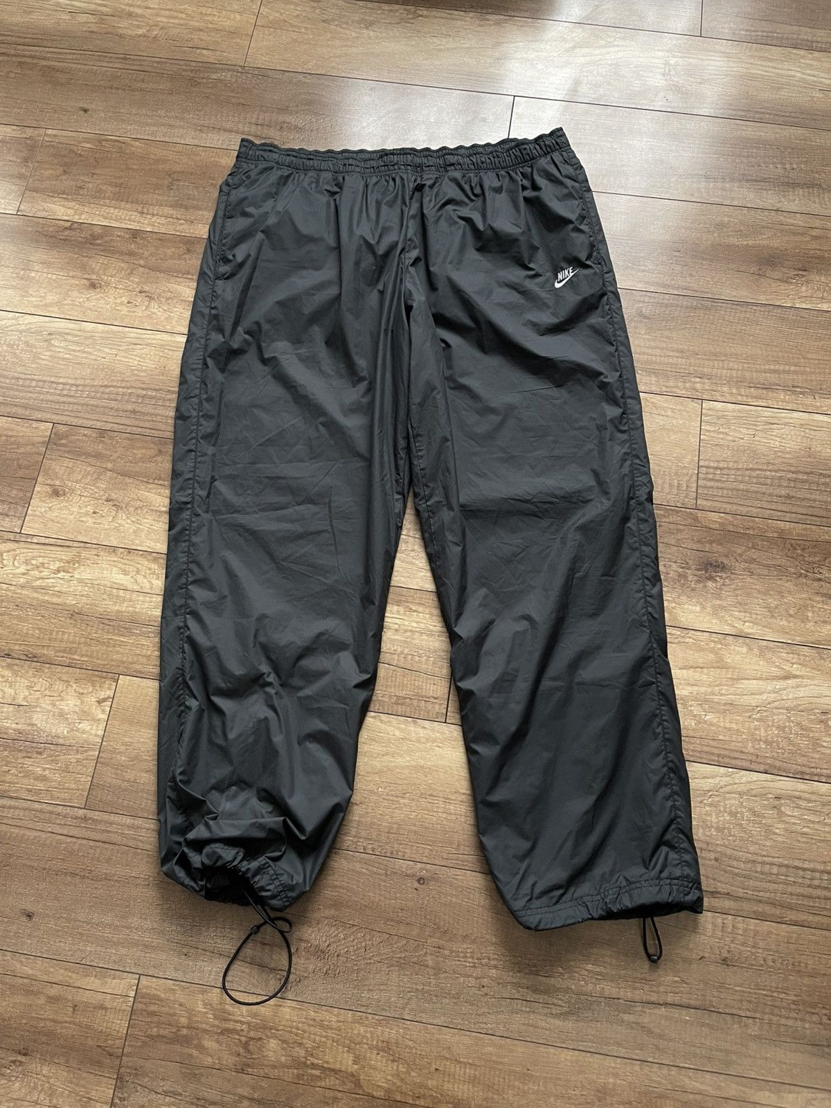 Nike Nike Vintage Nylon Track Pants Sweatpants 90s Size US 38 / EU 54 - 2 Thumbnail